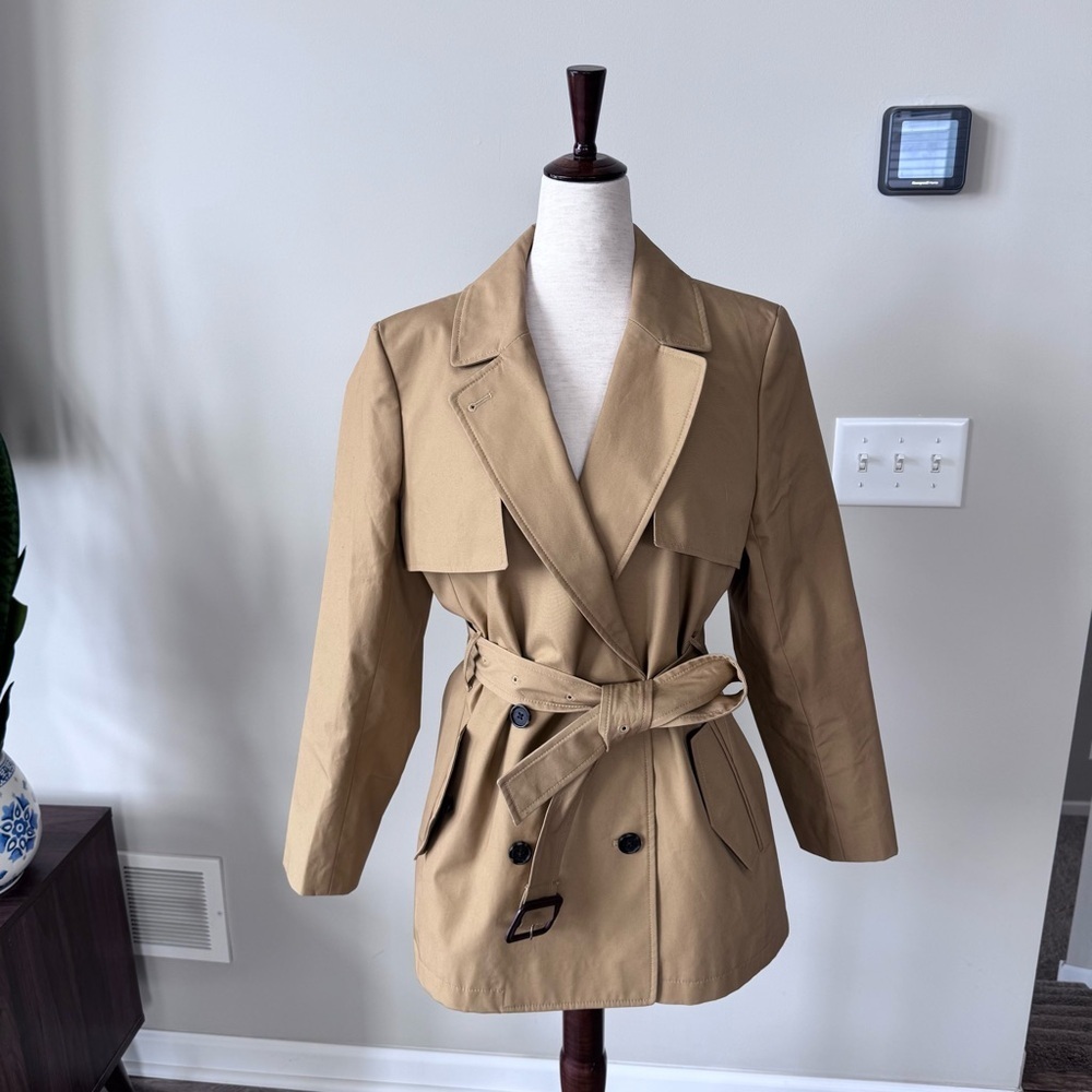 Like new! J. Crew Cropped Icon Belted trench coat Notched Collar - Classic Tan - Picture 6 of 10